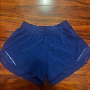 Lululemon Hotty Hot shorts size 4